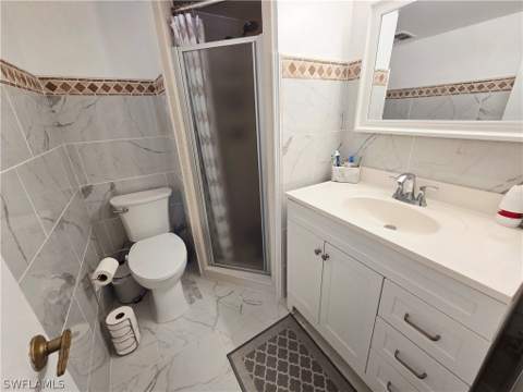1086 Forest Lakes Dr 9207, Naples FL - photo 10 of 14