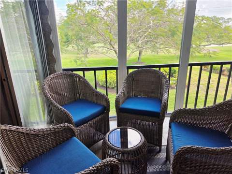1086 Forest Lakes Dr 9207, Naples FL - photo 11 of 14