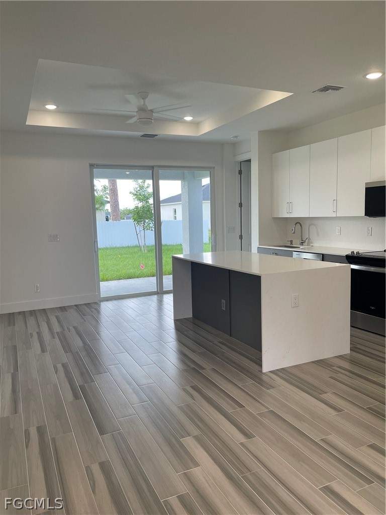 3 bedroom SingleFamilyResidence at 2614 NW 27th St, Cape Coral, Cape Coral — photo 4