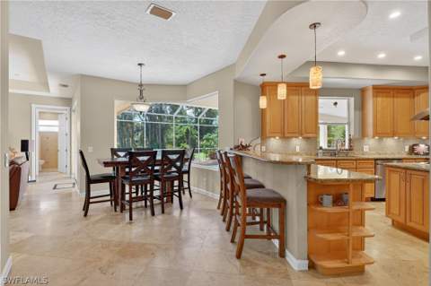 6416 Mark Ln, Fort Myers FL - photo 9 of 50