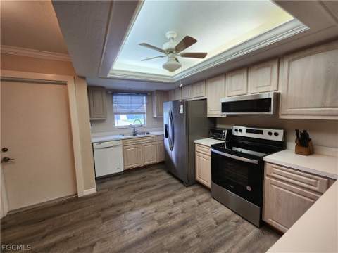 1220 SE 40th St 6, Cape Coral FL - photo 10 of 35