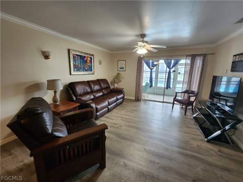 1220 SE 40th St 6, Cape Coral FL - photo 7 of 35