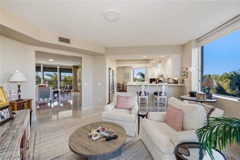 7225 Pelican Bay Blvd 305, Naples FL - photo 8 of 32