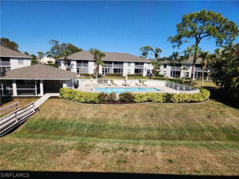 1350 Churchill Cir L203, Naples FL - photo 8 of 8