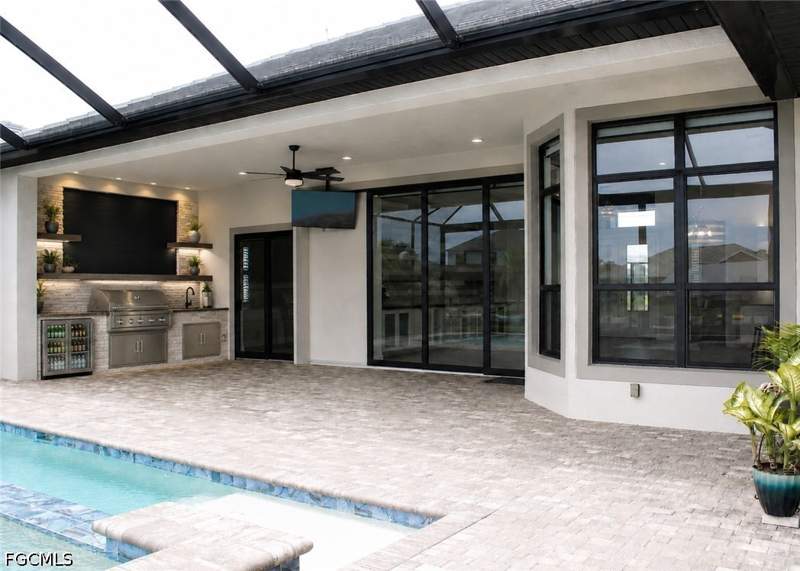 3 bedroom SingleFamilyResidence at 821 NW 38th Ave, Cape Coral, Cape Coral — photo 2