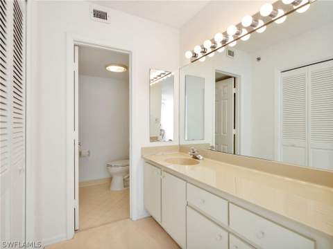 4251 Gulf Shore Blvd N 6C, Naples FL - photo 14 of 35