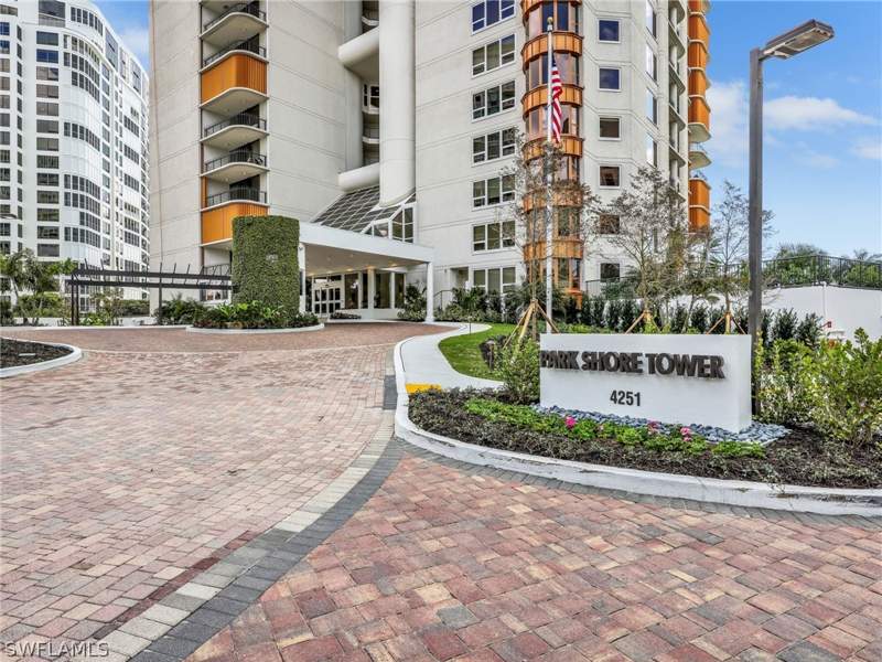 2 bedroom Condominium at 4251 Gulf Shore Blvd N 6C, Park Shore Tower, Naples — photo 3