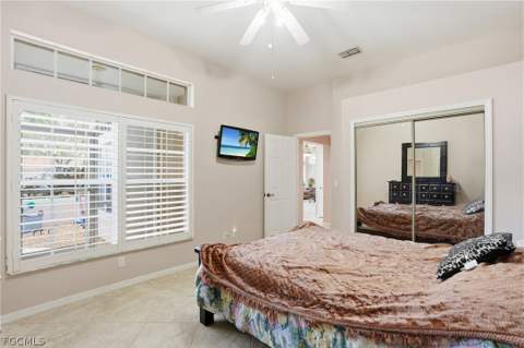 12793 Devonshire Lakes Cir, Fort Myers FL - photo 15 of 35