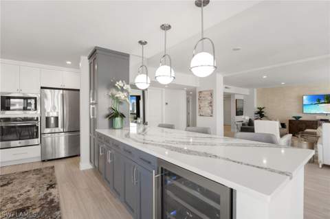 4401 Gulf Shore Blvd N D806, Naples FL - photo 12 of 50