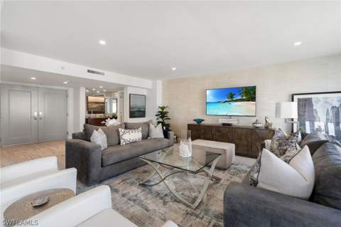 4401 Gulf Shore Blvd N D806, Naples FL - photo 8 of 50