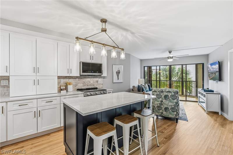 1 bedroom Condominium at 1027 Anglers Cv B301, Anglers Cove, Marco Island — photo 4