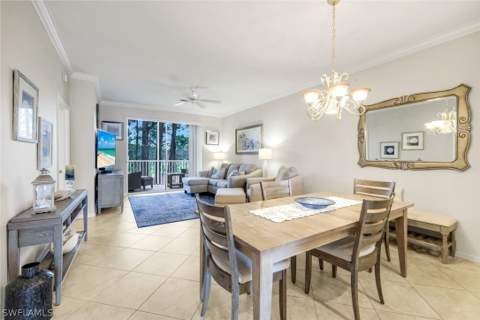 8253 Parkstone Pl 206, Naples FL - photo 12 of 36