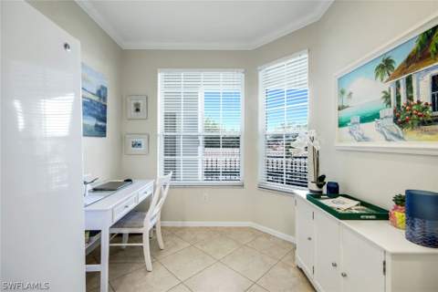 8253 Parkstone Pl 206, Naples FL - photo 8 of 36