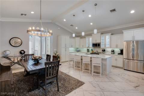 735 99th Ave N, Naples FL - photo 9 of 35