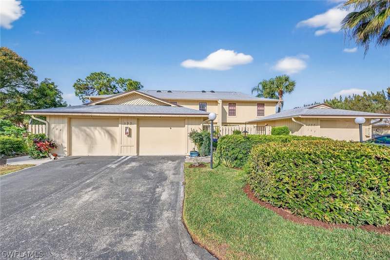 2 bedroom Townhouse at 177 Forest Lakes Blvd 104, Fairway Forest Villas, Naples — photo 2