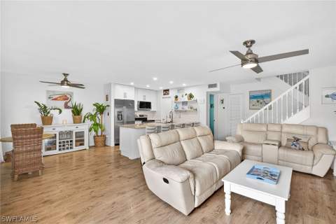 177 Forest Lakes Blvd 104, Naples FL - photo 6 of 33