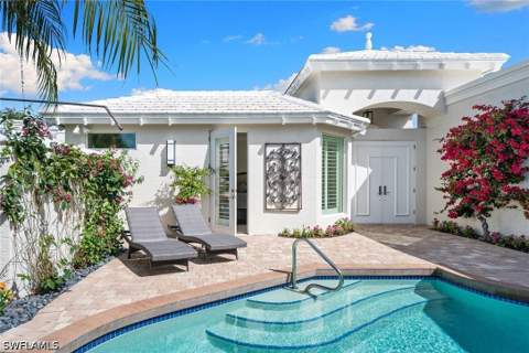 7963 Grand Bay Dr 11, Naples FL - photo 24 of 38