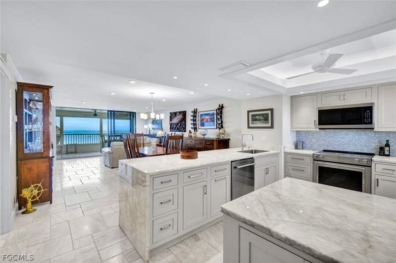 2 bedroom Condominium at 15021 Punta Rassa Rd 903, Punta Rassa, Fort Myers — photo 2