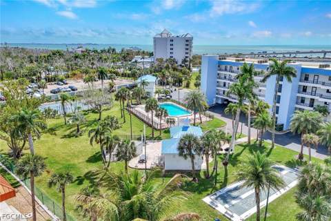 15021 Punta Rassa Rd 903, Fort Myers FL - photo 22 of 35
