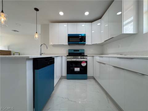 3015 4th St SW, Lehigh Acres FL - photo 13 of 34