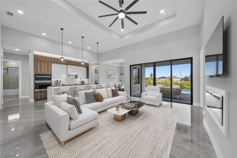 411 NE 25th St, Cape Coral FL - photo 7 of 50