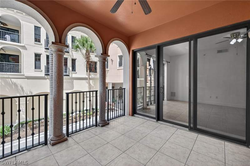 2 bedroom Condominium at 8010 Via Sardinia Way 4123, The Residences At Coconut Point, Estero — photo 4