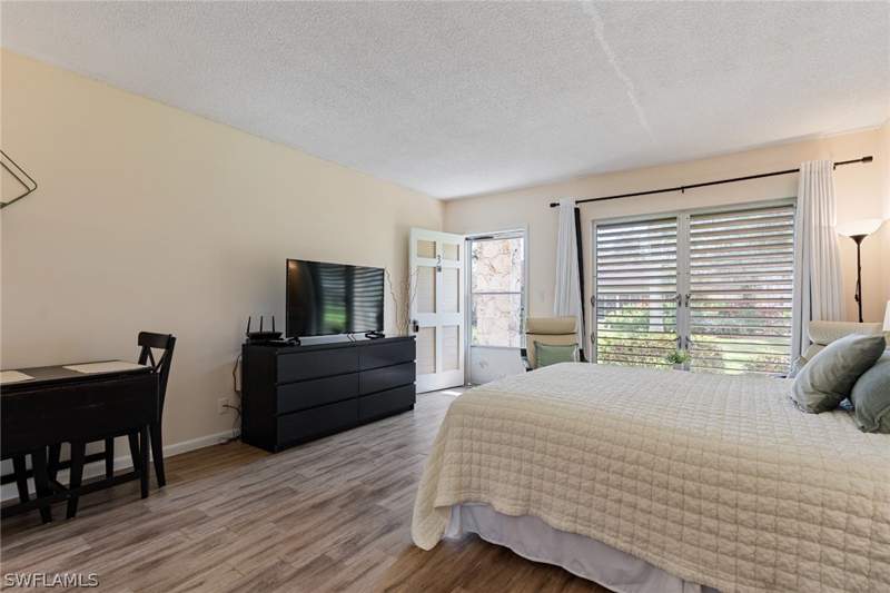  bedroom Condominium at 167 N Collier Blvd M3, Aquarius Apts Of Marco Island, Marco Island — photo 3