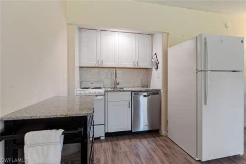167 N Collier Blvd M3, Marco Island FL - photo 6 of 18