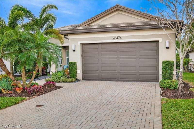 3 bedroom SingleFamilyResidence at 28474 Capraia Dr, Valencia Bonita, Bonita Springs — photo 2