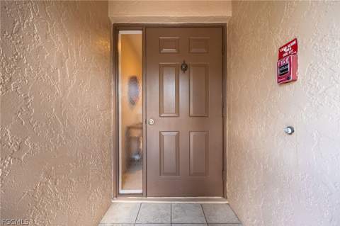 15448 Admiralty Cir 9, North Fort Myers FL - photo 7 of 40