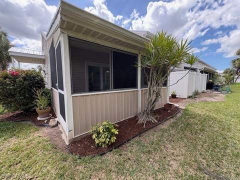 6101 Lake Front Dr, Fort Myers FL - photo 18 of 25