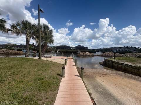 6101 Lake Front Dr, Fort Myers FL - photo 20 of 25