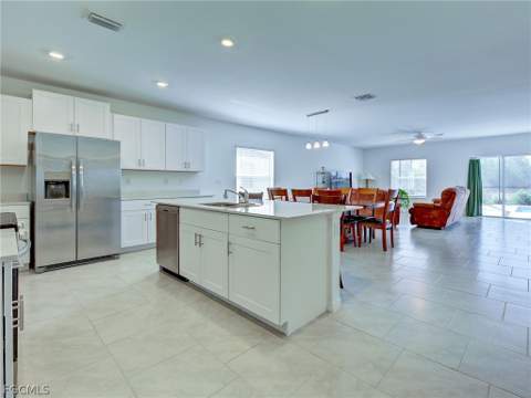 17154 Monte Isola Way, North Fort Myers FL - photo 7 of 50