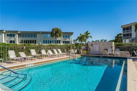 6220 Augusta Dr 107, Fort Myers FL - photo 22 of 40