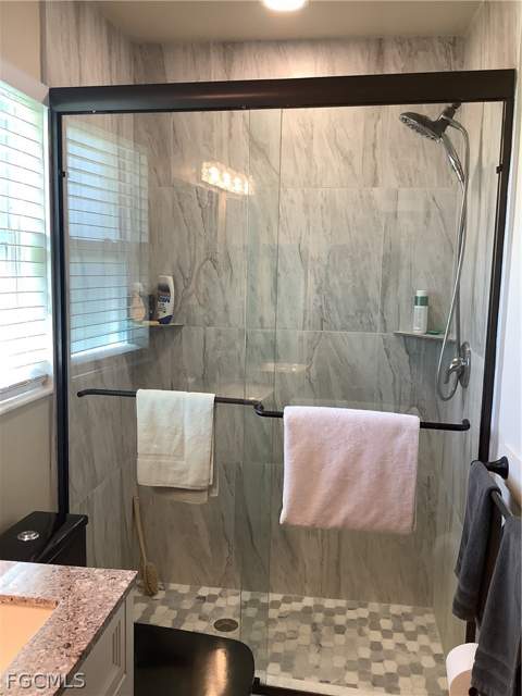 107 SE 39th St, Cape Coral FL - photo 13 of 28