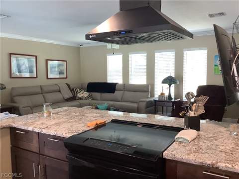 107 SE 39th St, Cape Coral FL - photo 15 of 28