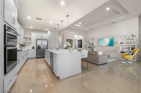 8897 Redonda Dr, Naples FL - photo 12 of 43