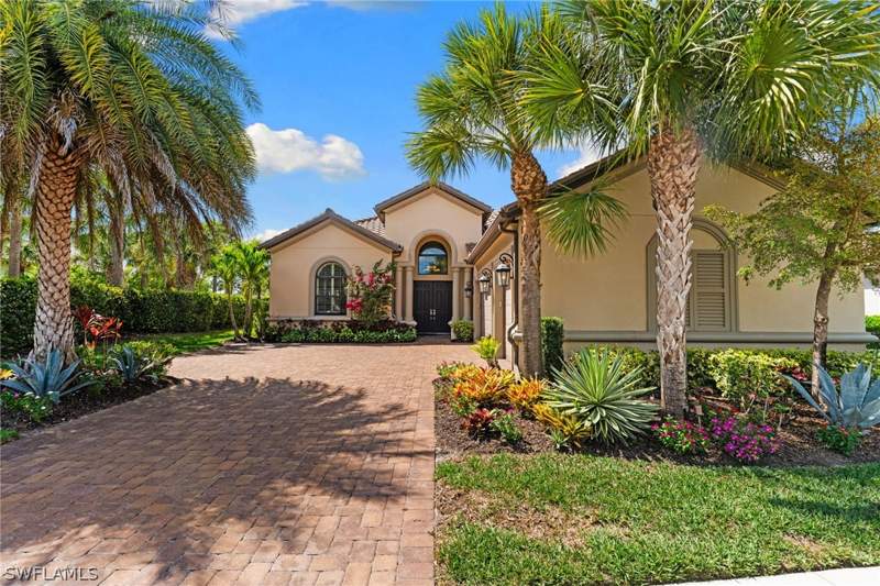 3 bedroom SingleFamilyResidence at 9012 Sorreno Ct, Esplanade, Naples — photo 3