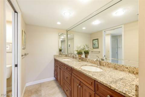 16580 Waters Edge Ct 202, Fort Myers FL - photo 23 of 50