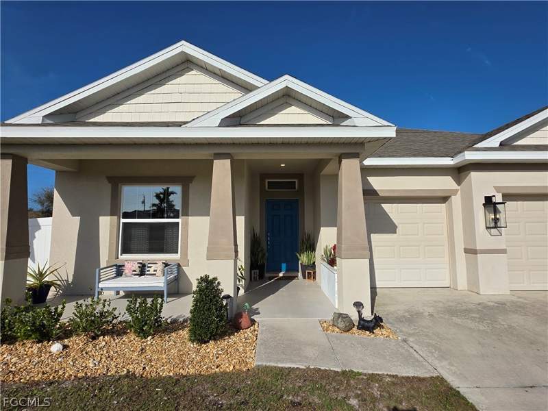 4 bedroom SingleFamilyResidence at 4102 SW 14th Pl, Cape Coral, Cape Coral — photo 3