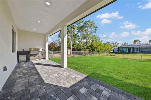 2711 10th St W, Lehigh Acres FL - photo 20 of 30