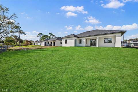 2711 10th St W, Lehigh Acres FL - photo 22 of 30