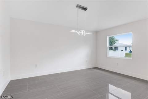 819 Coffield Ave, Lehigh Acres FL - photo 8 of 21