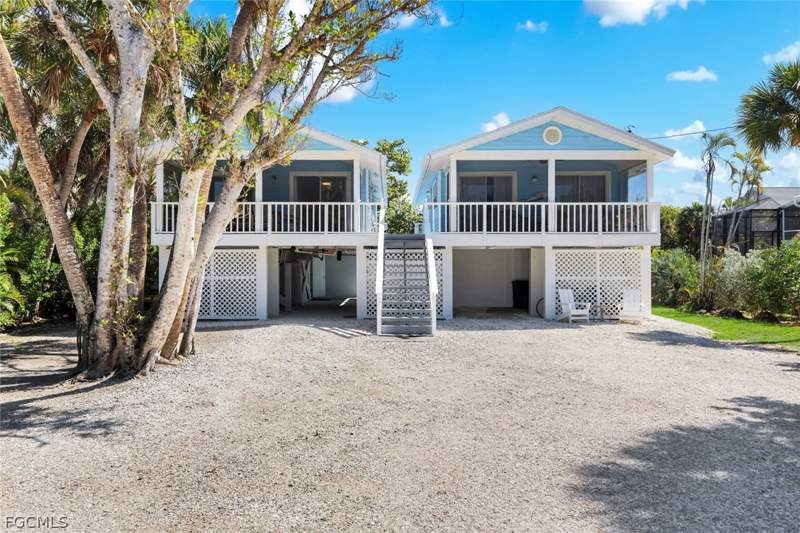 4 bedroom Duplex at 746 Cardium ST, SANIBEL SHORES, Sanibel — photo 3