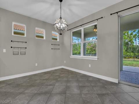 4211 Dutchess Park Rd, Fort Myers FL - photo 9 of 45