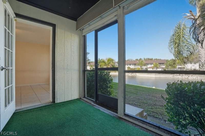 2 bedroom Townhouse at 5369 Treetops Dr M102, Woodgate At Naples, Naples — photo 2