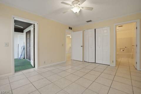 5369 Treetops Dr M102, Naples FL - photo 9 of 11