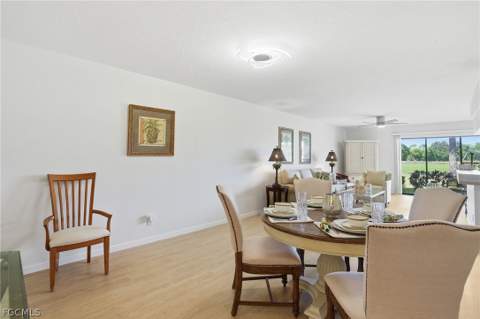 5585 Trailwinds Dr 314, Fort Myers FL - photo 18 of 42