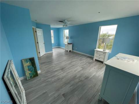 235 Miramar St, Fort Myers Beach FL - photo 11 of 24