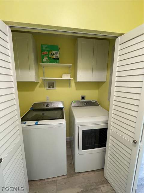 235 Miramar St, Fort Myers Beach FL - photo 6 of 24